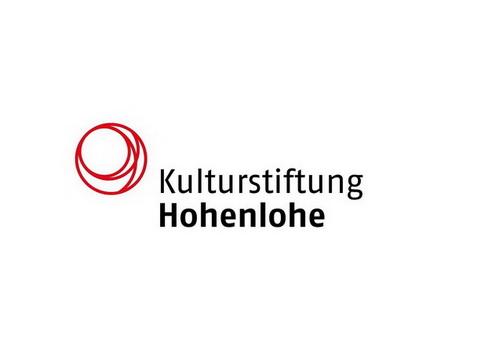 Logo der Kulturstiftung Hohenlohe in schwarzer Schrift. Links oben rote Kreise Logo der Kulturstiftung Hohenlohe in schwarzer Schrift. Links oben rote Kreise